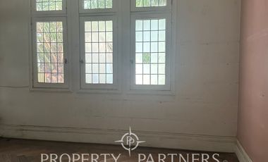 Arriendo Amplia casa Comercial  con gran terreno en el corazón de Ñuñoa