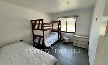 Linda casa en exclusivo condominio en el lago Colbún