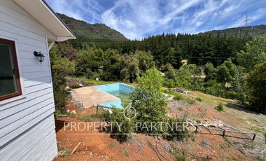 Linda casa en exclusivo condominio en el lago Colbún