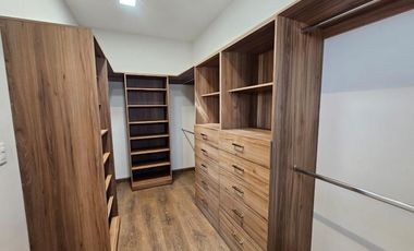 Casa en Venta en Fracc. Viñedos en el exclusivo SECTOR LAS VIÑAS