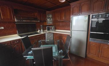 Casa en Venta en Jardines de Satélite, Naucalpan, Estado de México