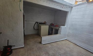 Casa en Venta en Jardines de Satélite, Naucalpan, Estado de México