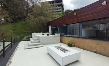 VENTA de APARTAMENTO en GuatapÃ©