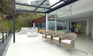 VENTA de APARTAMENTO en GuatapÃ©