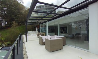 VENTA de APARTAMENTO en GuatapÃ©