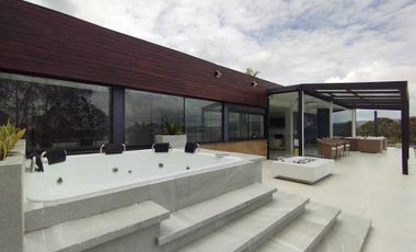 VENTA de APARTAMENTO en GuatapÃ©