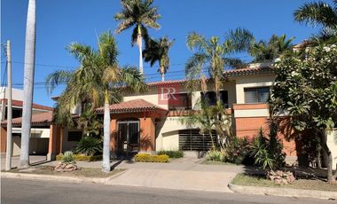 CASA EN RENTA EN COL. ZONA NORTE. CD. OBREGÓN, SONORA