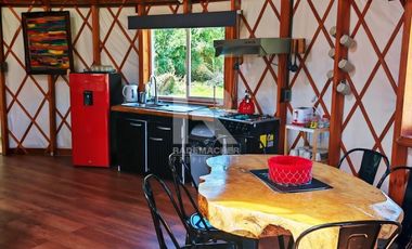 PARCELA CON YURTAS PARA PROYECTO TURÍSTICO EN SECTOR CHAMIZA