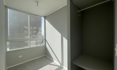 SE VENDE DEPARTAMENTO, SAN PETERSBURGO (CÓD. 526)