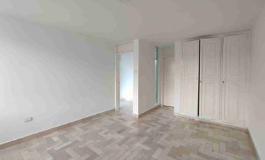 APARTAMENTO EN VENTA EN AV 30 DE AGOSTO - PEREIRA