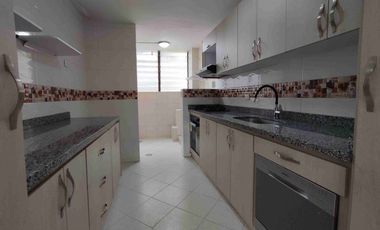 APARTAMENTO EN VENTA EN AV 30 DE AGOSTO - PEREIRA