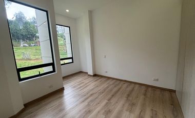 Encantadora Casa Campestre con Vista Panorámica en La Calera