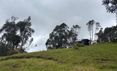 Encantadora Casa Campestre con Vista Panorámica en La Calera