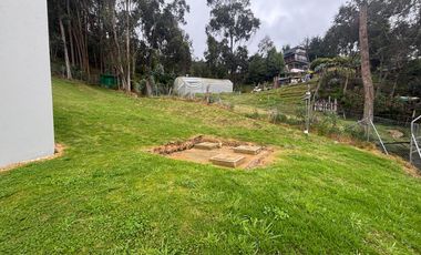 Encantadora Casa Campestre con Vista Panorámica en La Calera