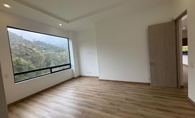 Encantadora Casa Campestre con Vista Panorámica en La Calera