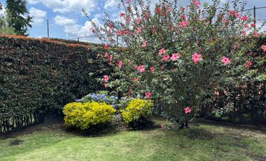 Espectacular casa de 3 niveles en condominio campestre, ubicado en Chia