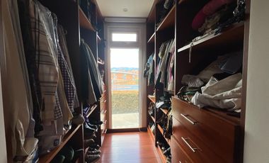 Espectacular casa de 3 niveles en condominio campestre, ubicado en Chia