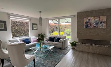 Espectacular casa de 3 niveles en condominio campestre, ubicado en Chia