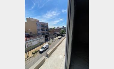 Departamento en Alquiler Lomas del Mirador / La Matanza (B111 543)