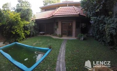 NUEVO PRECIO!!! EXCELENTE CHALET  5 AMB.C/COCHERA, PILETA Y JARDIN. QUILMES OESTE. nuevo precio!