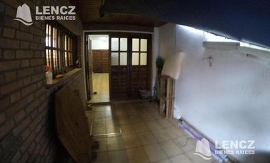 NUEVO PRECIO!!! EXCELENTE CHALET  5 AMB.C/COCHERA, PILETA Y JARDIN. QUILMES OESTE. nuevo precio!