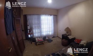 NUEVO PRECIO!!! EXCELENTE CHALET  5 AMB.C/COCHERA, PILETA Y JARDIN. QUILMES OESTE. nuevo precio!