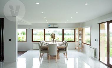 Casa en venta - Barrio Fincas del Alba, Canning