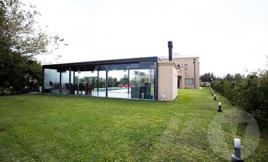 Casa en venta - Barrio Fincas del Alba, Canning