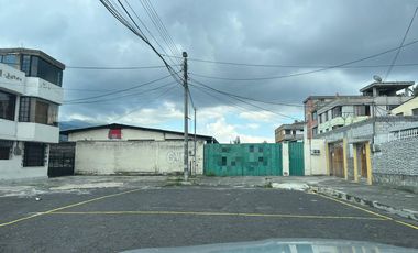 EXCELENTE OPORTUNIDAD SECTOR MAYORISTA EN VENTA TERRENO 2050 m2