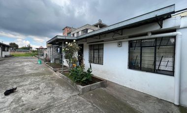 EXCELENTE OPORTUNIDAD SECTOR MAYORISTA EN VENTA TERRENO 2050 m2