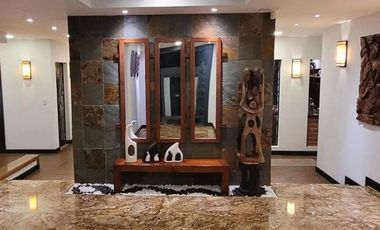 CASA EN URB. CAPELO VALLE DE LOS CHILLOS