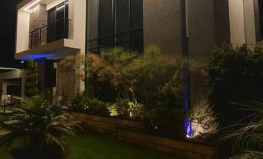 CASA EN URB. CAPELO VALLE DE LOS CHILLOS