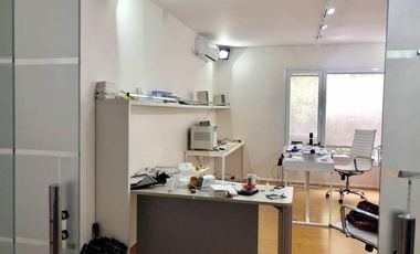 Oficina en venta en el Paseo Paseo Comercial Santa Barbara. Disponibilidad INMEDIATA