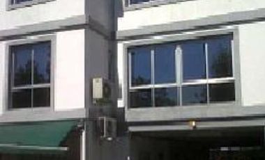 Edificio Comercial en  SAN ISIDRO