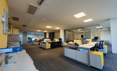 Edificio Comercial en  SAN ISIDRO