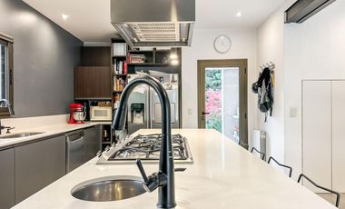 Moderna casa de 3 dormitorios en venta en Country Club Newman