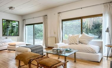 Moderna casa de 3 dormitorios en venta en Country Club Newman