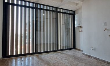 Departamento amplios espacios y remodelado a estrenar