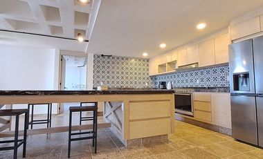 Departamento amplios espacios y remodelado a estrenar