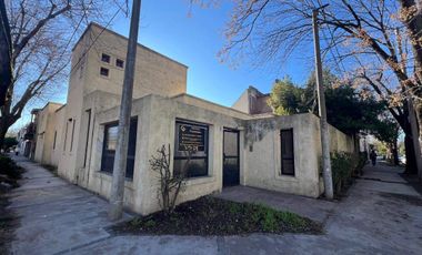 Casa en venta - 3 Dormitorios 2 Baños - Mercedes