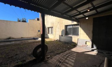 Casa en venta - 3 Dormitorios 2 Baños - Mercedes