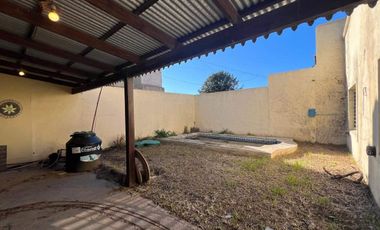 Casa en venta - 3 Dormitorios 2 Baños - Mercedes