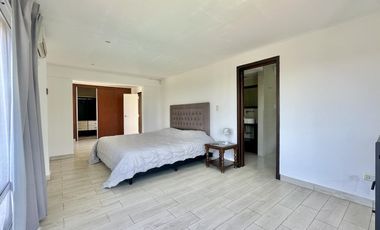 Chalet con pileta en Sierra de los Padres