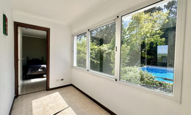 Chalet con pileta en Sierra de los Padres