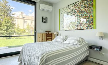 Newman II, casa venta, restaurada a nuevo, 8 amb con gran lote y pileta