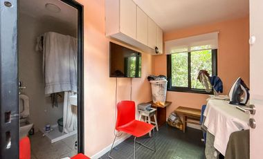 Newman II, casa venta, restaurada a nuevo, 8 amb con gran lote y pileta