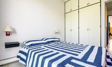 Newman II, casa venta, restaurada a nuevo, 8 amb con gran lote y pileta