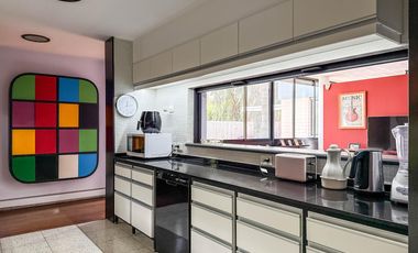 Newman II, casa venta, restaurada a nuevo, 8 amb con gran lote y pileta