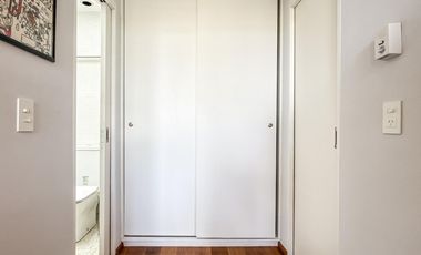 Newman II, casa venta, restaurada a nuevo, 8 amb con gran lote y pileta