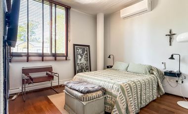 Newman II, casa venta, restaurada a nuevo, 8 amb con gran lote y pileta